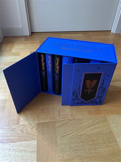 Se produkter som liknar Harry Potter Ravenclaw House på Tradera