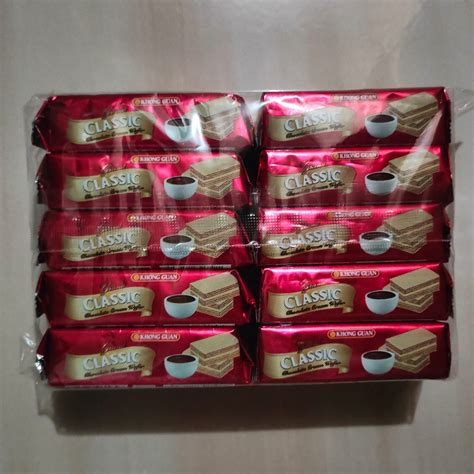 Jual Khong Guan Grand Classic Chocolate Cream Wafer Pack 18gr X 10pcs