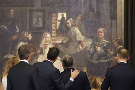 Pedro Sánchez Muestra Las Meninas España El Mundo