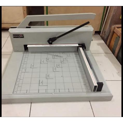 Jual Mesin Alat Potong Pemotong Kertas Manual A Innovatec Paper Cutter