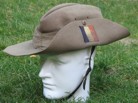 War Department Militaria Slouch Hat With Original Reme Flash