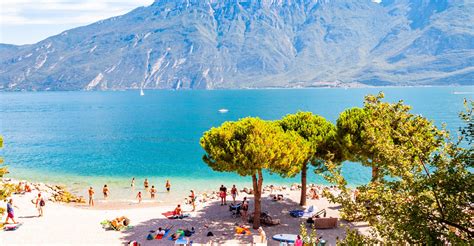 Dove fare il bagno al lago di Garda le spiagge più belle The Wom Travel