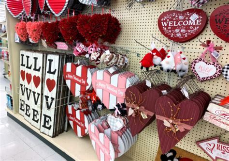 Hobby Lobby Valentine Decorations on sale this week!