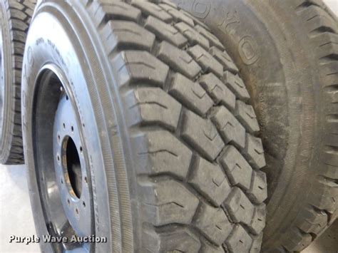 4 Toyo M608z 285 70r19 5 Tires And Wheels In Hays Ks Item Lb9871