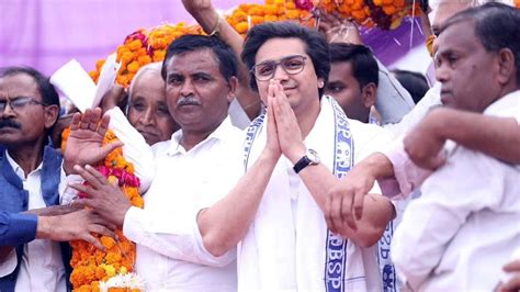 Bsp Supremo Mayawati Reinstates Nephew Akash Anand As Her Political Heir Party’s National