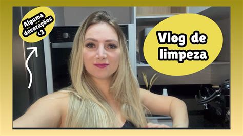 Vlog de limpeza olha as decorações que comprei para minha cozinha