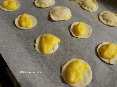 Sfogliatelle Alla Crema Pasticcera Cucinare Con Vita