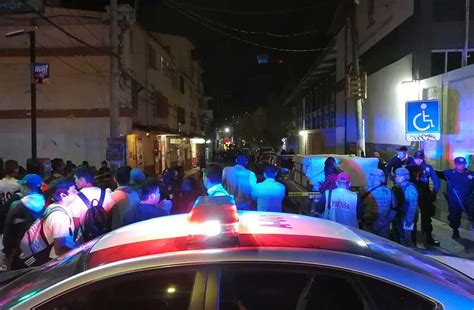 Muere un hombre y queda herida una mujer en ataque a papelería en el