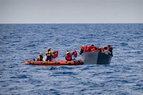 Migranti a Lampedusa è record di sbarchi quasi 2mila persone in un giorno