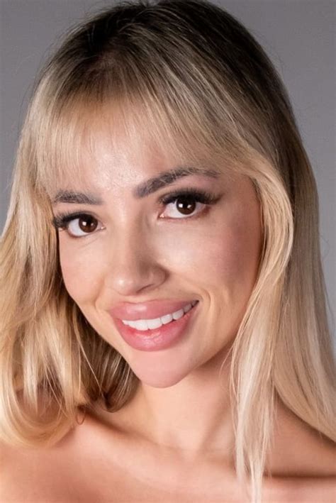 Naughty Interview With Gatita Veve VR Porn Video VRPorn