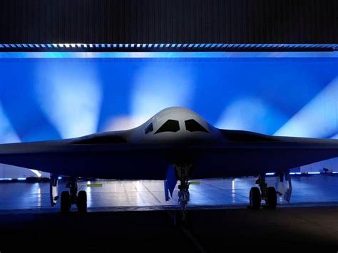 US unveils its new stealth bomber as tensions with China rise ...