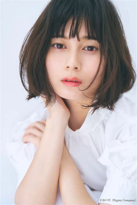 【写真 1 4枚】大久保桜子さん 大久保桜子：完璧なスタイル 圧倒的“美” 「ヤンジャン」初登場 Mantanweb（まんたんウェブ）