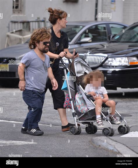 Peter Dinklage Family High Resolution Stock Photography and Images - Alamy