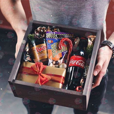 Что подарить на Новый Год 2019: парню или мужу - идеи для оригинального ...