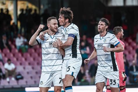 Atalanta Vence Rebaixada Salernitana E Entra Na Zona Champions