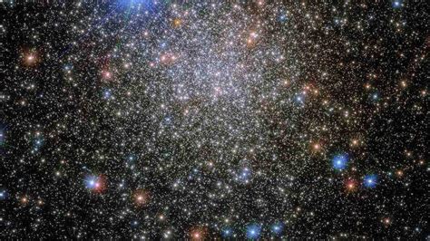 Starstruck NASA Shares Image Of Rediscovered Globular Star Cluster