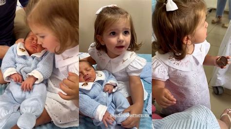 Filhos gêmeos de Bárbara Evans conhecem irmã mais velha Ayla pela