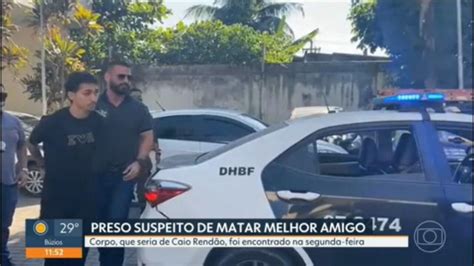 Suspeito De Matar Vendedor Na Baixada Fluminense Fez Tatuagem A