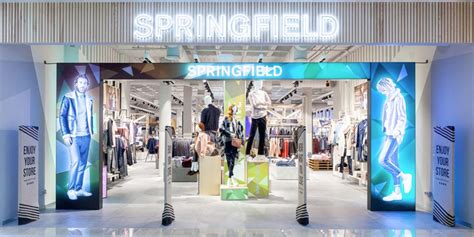 Springfield Womensecret Y Cortefiel Preparan Su Desembarco En El