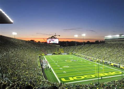 Top 5 Biggest Stadiums in Oregon - Stadium Freak