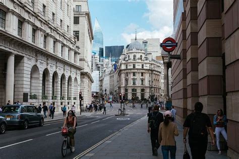 Explorăm locuri mai puțin cunoscute din Londra Locuri fascinante de