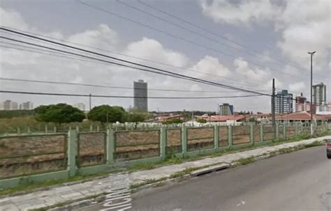 Corpo é abandonado nu perto de lagoa de captação na Zona Sul de Natal