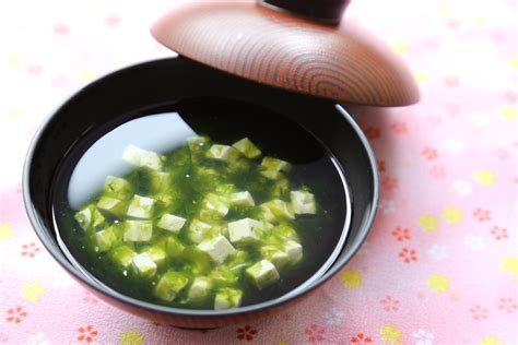 豆腐と青のりの清すまし汁 鹿女短 食育ステーション 学校法人 志學館学園