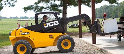 Compact Telehandlers