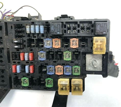 2006 Ford Fusion Fuse Box Engine Oem 6e5t 14a206 Cb Ebay