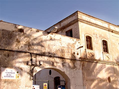 El Palacio De Zahara De Los Atunes La Muralla Zahara De Los Atunes