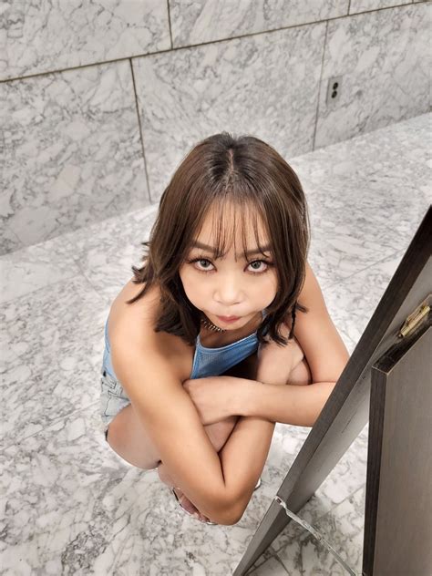 Hyolyn News On Twitter Rt Bae France Post Weverse J