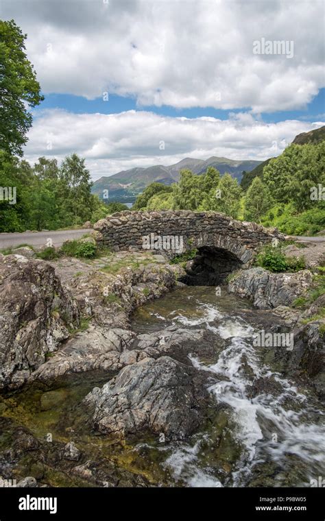 Ashness Bridge Keswick Lake district Stock Photo - Alamy