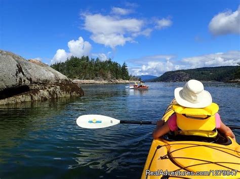 Sunshine Kayaking Sunshine Coast BC Gibsons British Columbia