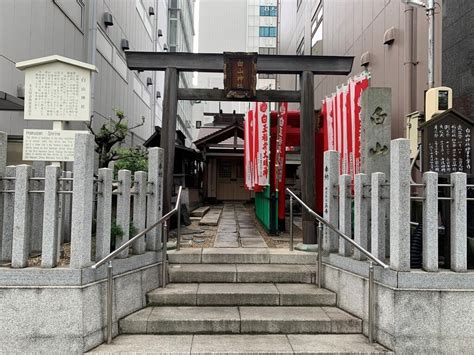 白山神社愛知県丸の内駅の投稿1回目。地下鉄の丸の内駅と国際センター駅の中間にある小さ ホトカミ