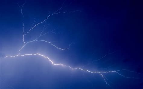 Lightning strike HD wallpaper | Wallpaper Flare