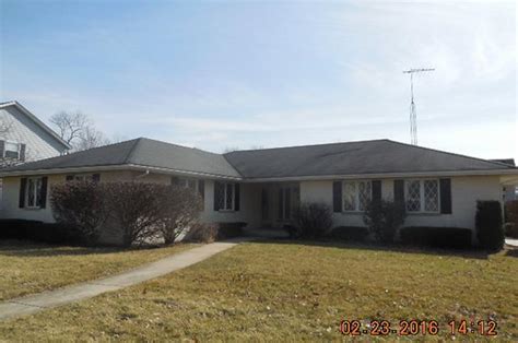 Bradford Dr Aurora Il Mls Redfin