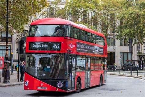 Double Deck Routemaster Bus, Line 453 in Central London Editorial Stock ...