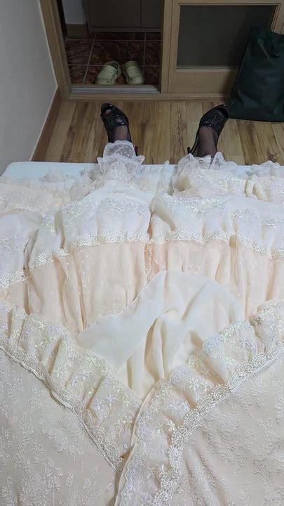 Masturbating While Wearing A Dress Korean Gay Asian Porn XHamster