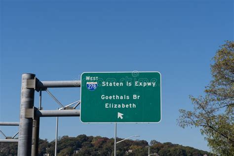 Interstate 278 West Staten Island Expressway Sign Editorial Image ...