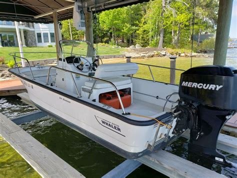 2008 Boston Whaler 150 Montauk Center Console 60 Hp Mercury 4 Stroke