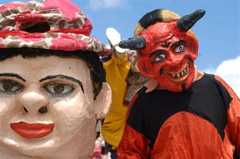 En Barva Se Festeja A Las Mascaradas La Naci N