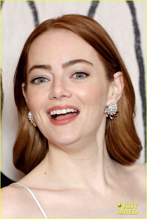 Emma Stone Wows In Louis Vuitton Dress At Poor Things Uk Premiere