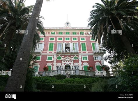 Wayne Rooney and Coleen Mcloughlin Wedding - Italy Stock Photo - Alamy