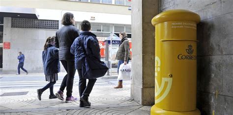 Los Empleados De Correos De Reus A La Huelga