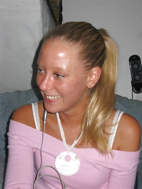 Christel 32 Ans Maraussan Porn Pictures Xxx Photos Sex Images 812002 Pictoa