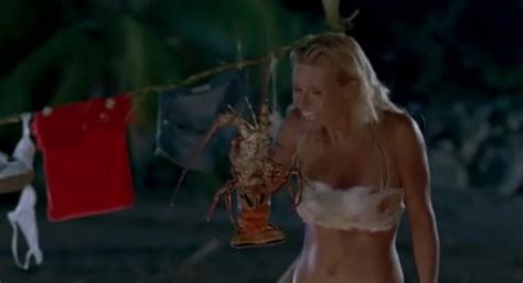 Naked Michelle Hunziker In Natale In Crociera