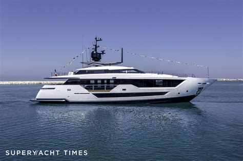 M Custom Line Motor Yacht Toile Launched In Italy