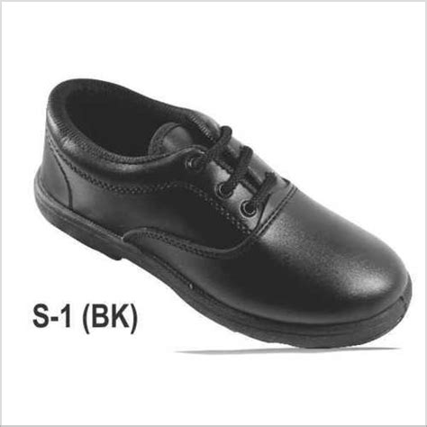 School Shoes At Best Price In New Delhi Delhi Kaynaat