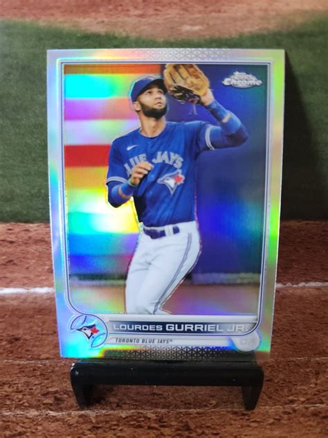 2022 Topps Chrome Refractor 206 LOURDES GURRIEL JR Toronto Blue Jays