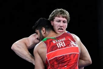 Armenia S Artur Aleksanyan Storms Into Olympic Wrestling Final